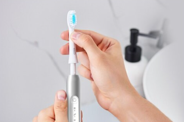 Oral-B Pulsonic Slim Luxe 4500 Czarny_6