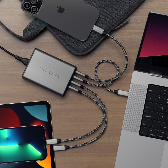 Satechi GaN Chager 4 porty USB-C PD