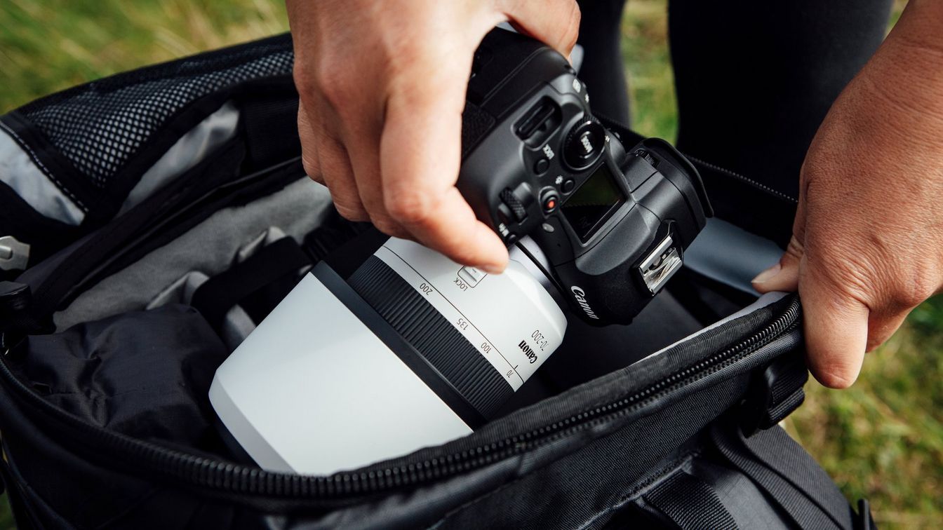 Canon RF 70-200mm F4L IS USM torba