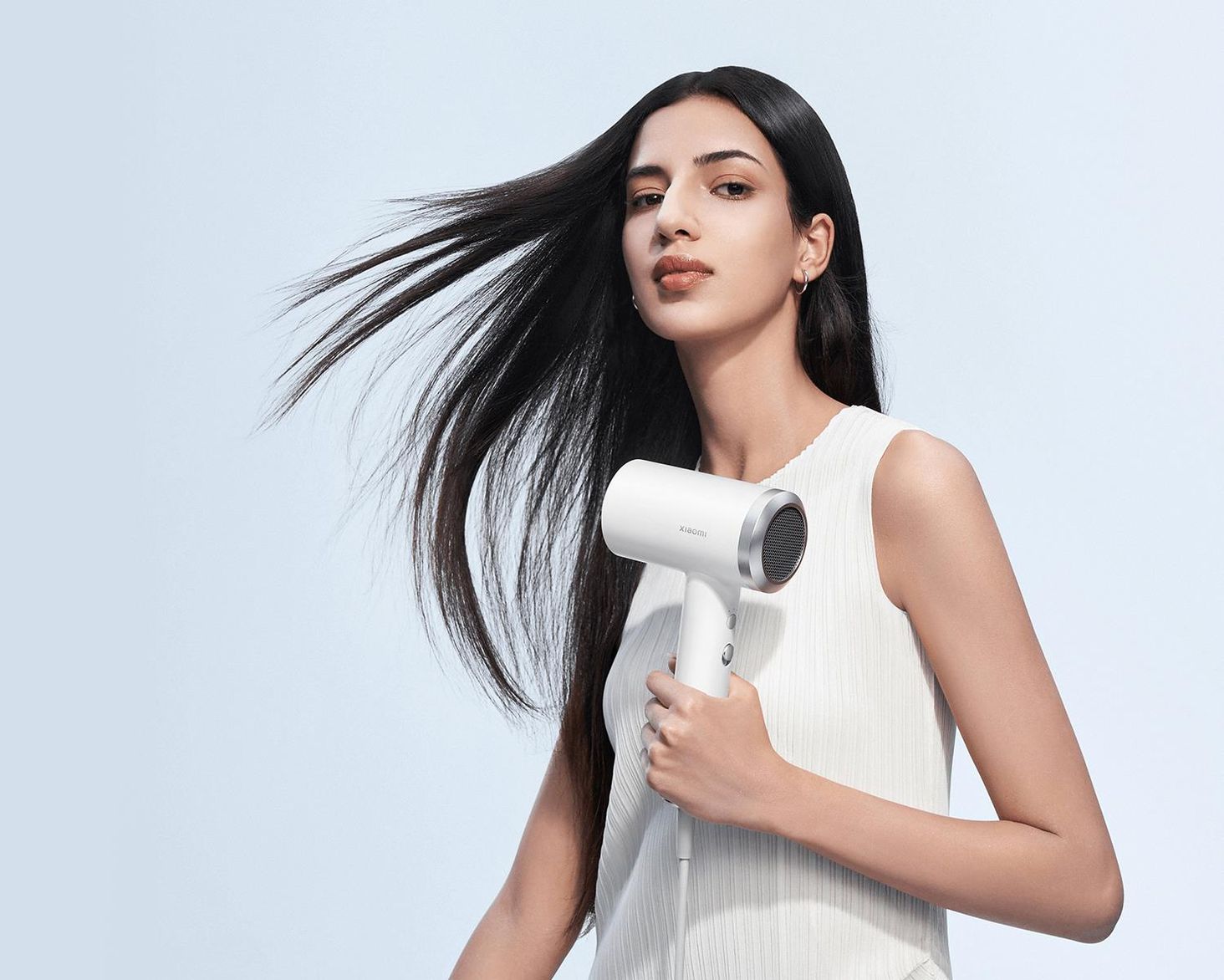 Xiaomi High-speed Ionic Hair Dryer (1)