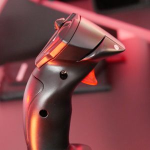 Thrustmaster