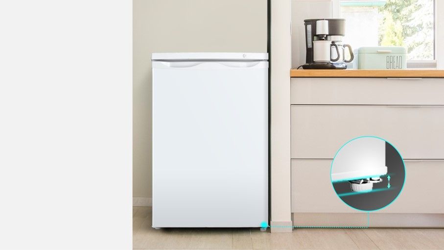 Hisense regulowane nogi