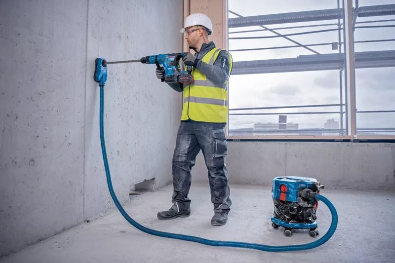 Bosch GAS 18V-12 MC Professional - 3