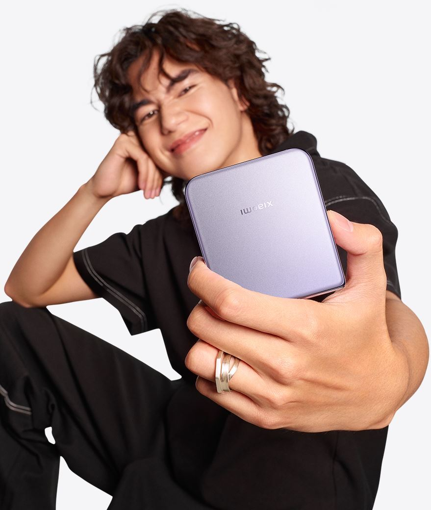 Xiaomi MIX Flip (5)