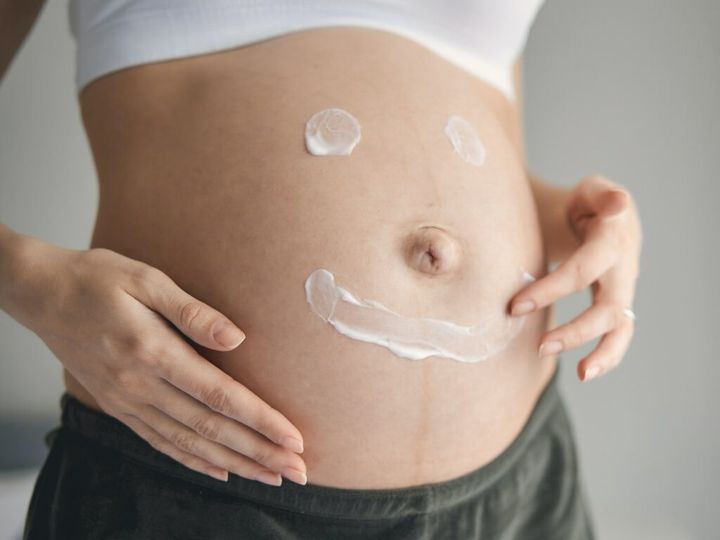 jak ujędrnić skórę na brzuchu po ciąży