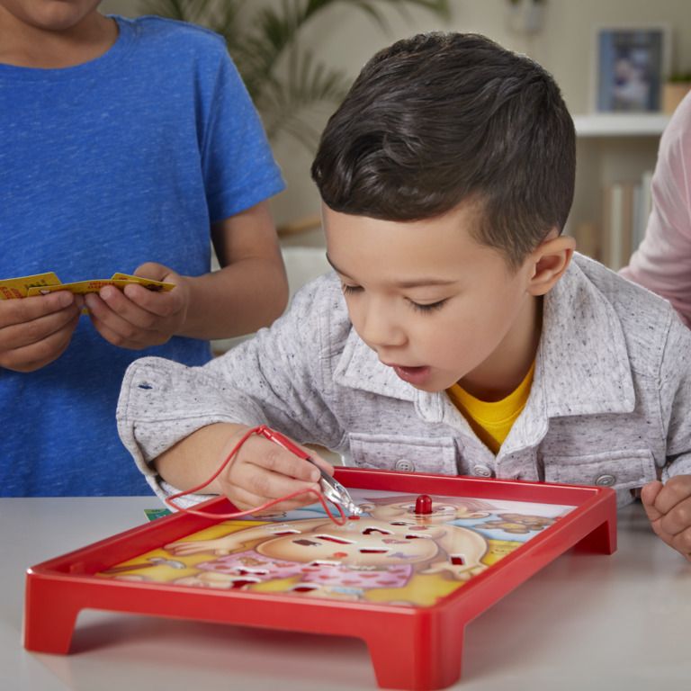 Hasbro Gaming Operacja B2176-1