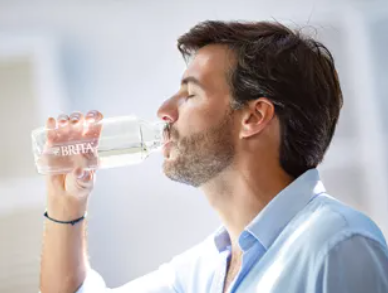 mężczyzna brita lifestyle 3