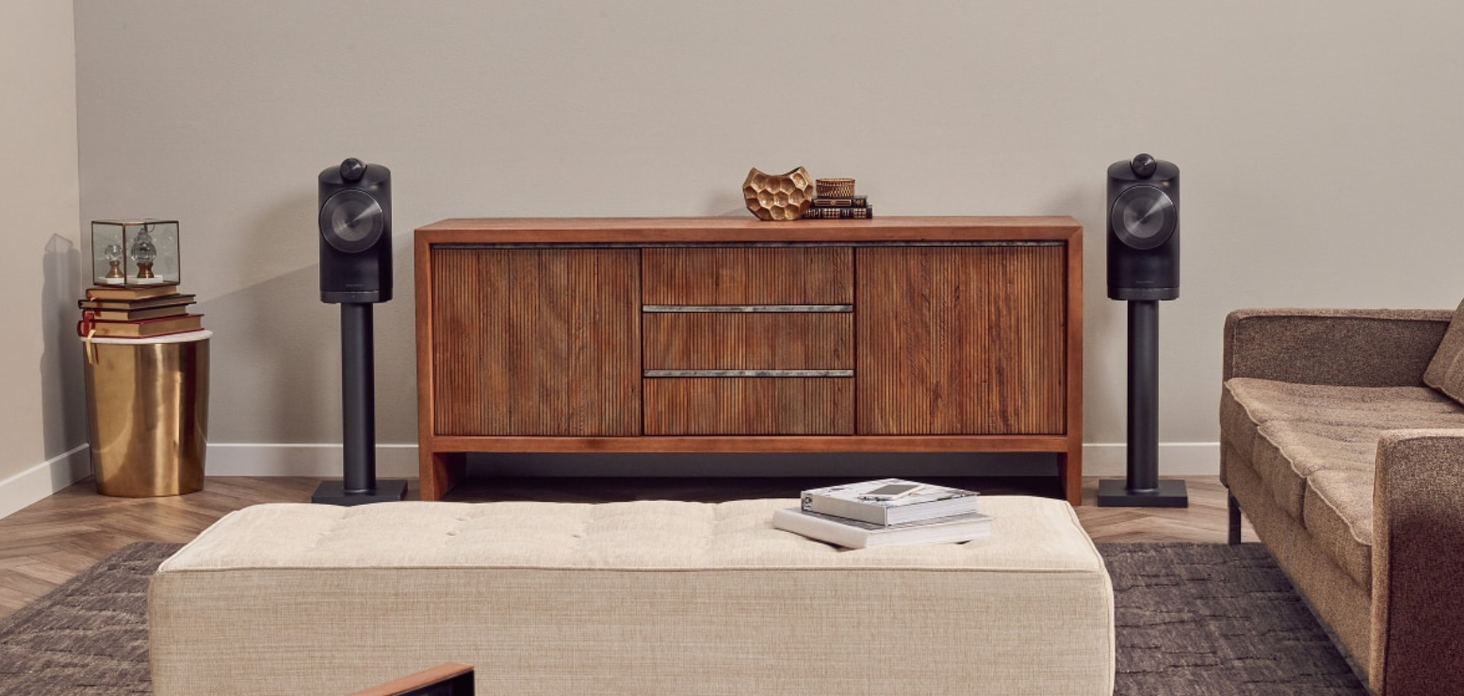 Bowers & Wilkins Formation Duo
