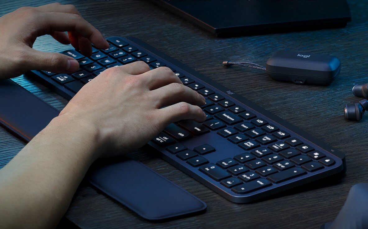 Logitech MX Keys S - 1