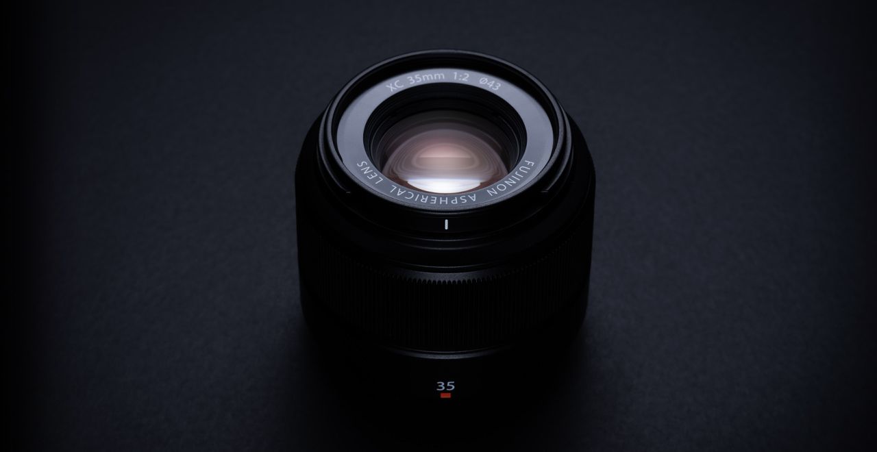 FUJIFILM FUJINON XC 35MM F2.0