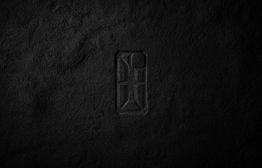 UAG Monarch design