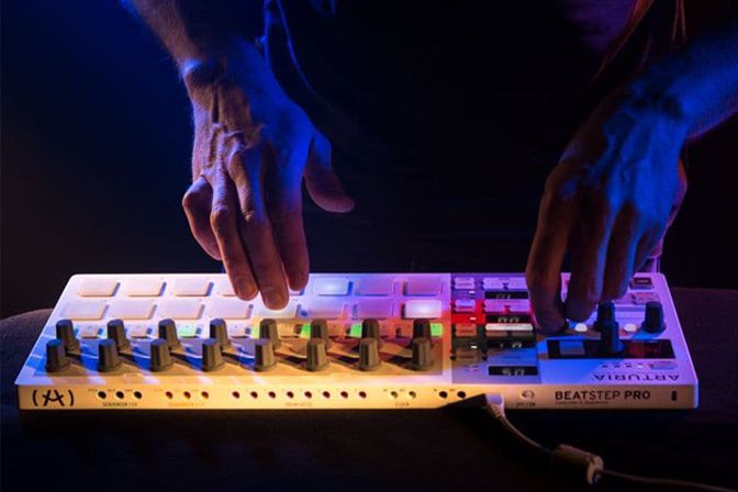 Arturia Beatstep Pro