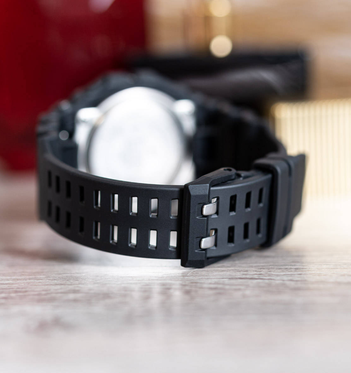 CASIO G-SHOCK GBX-100NS-1ER tyłem