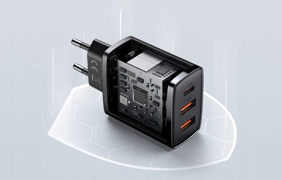 Baseus Compact Quick Charger 2xUSB USB-C PD 3A 30W - 3