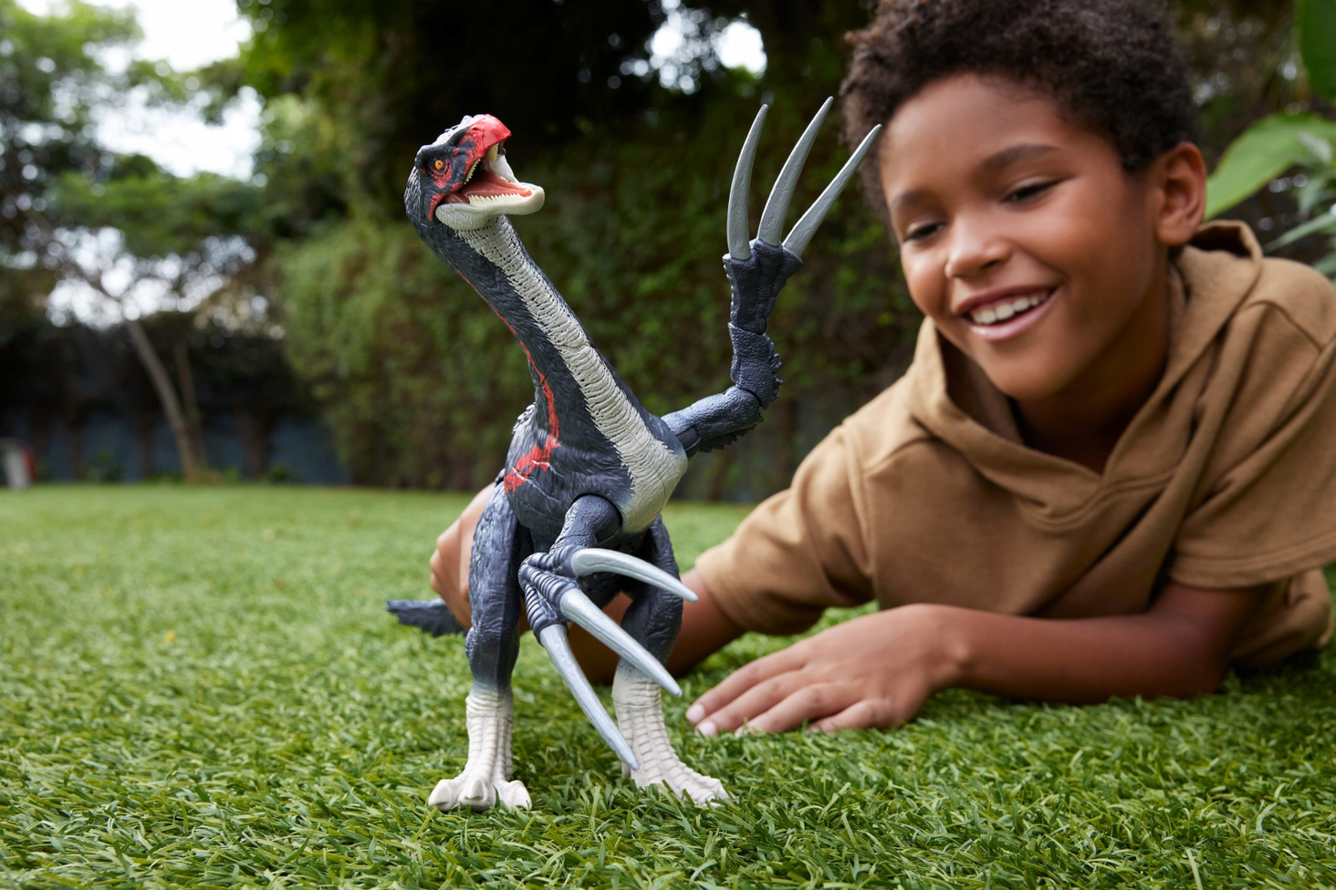 Mattel Jurassic World Teoria Chaosu Atakujący Terizinozaur