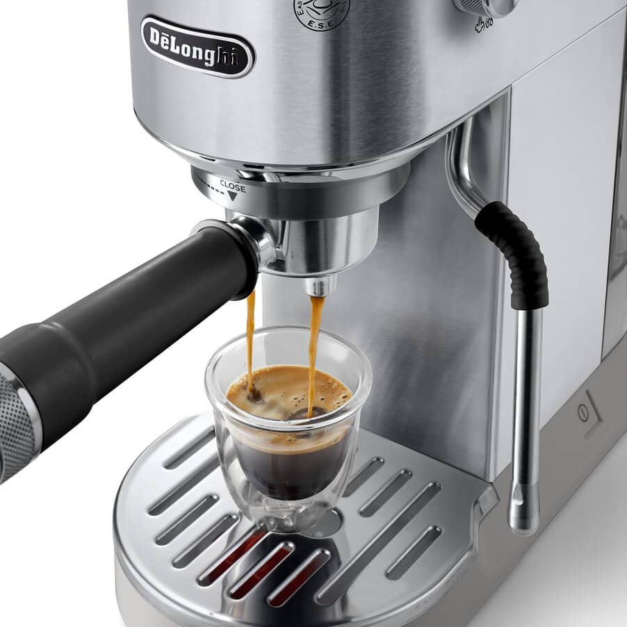 De'Longhi Dedica Duo EC890.M Kultowy włoski design