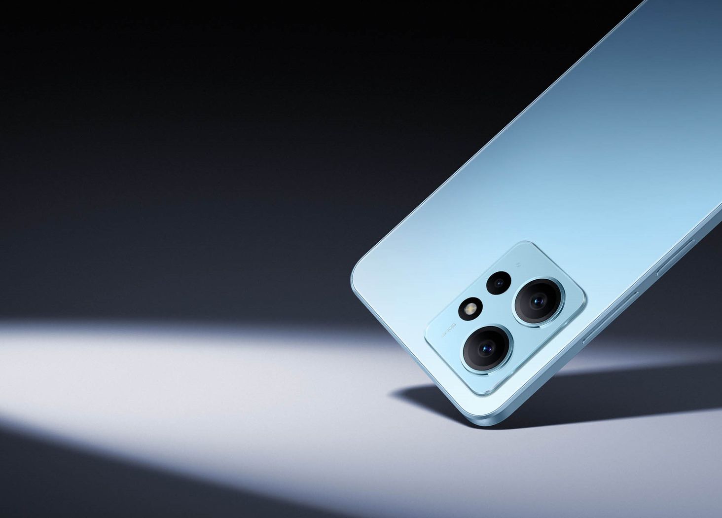 Redmi Note 12 Telefon na ciemnym tle