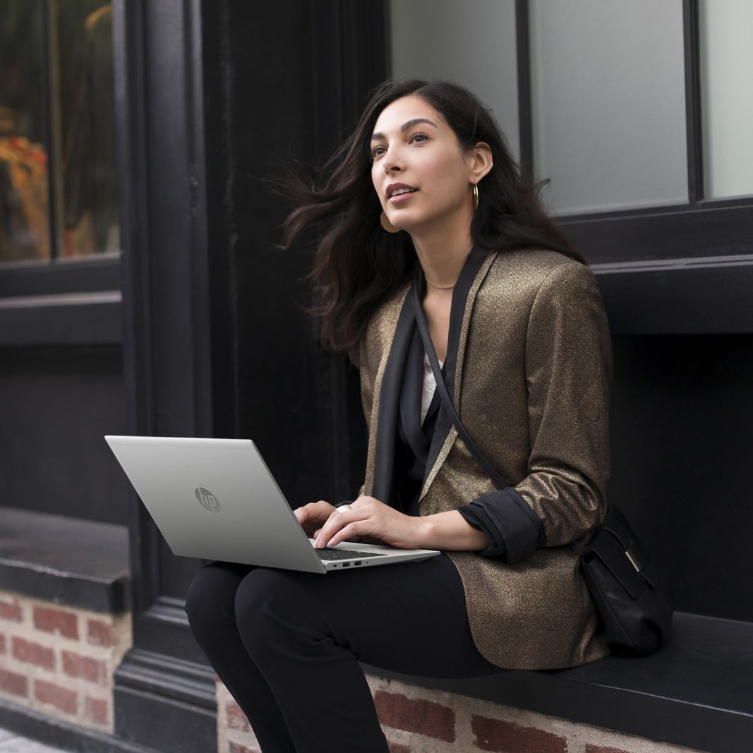 HP ProBook 470 G9 - 1