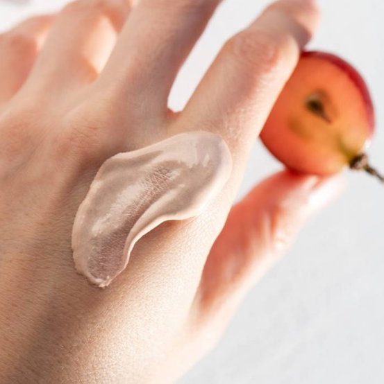 Krem Korres Red Grape Rozświetlający Ochronny Spf50 - 2