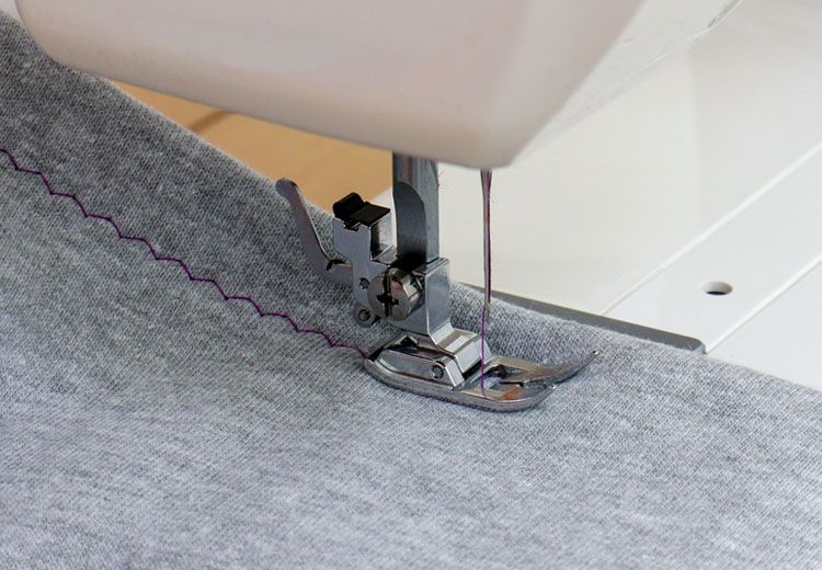 Janome Juno J15 - 5
