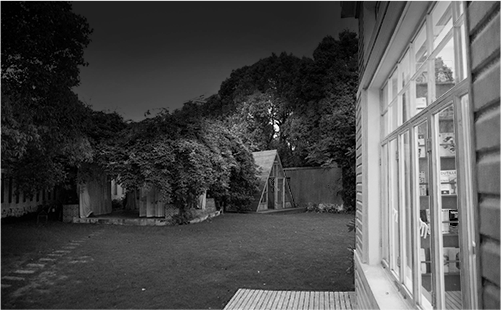 EZVIZ H8c 2K+ - Noktowizor z obrazem monochromatycznym