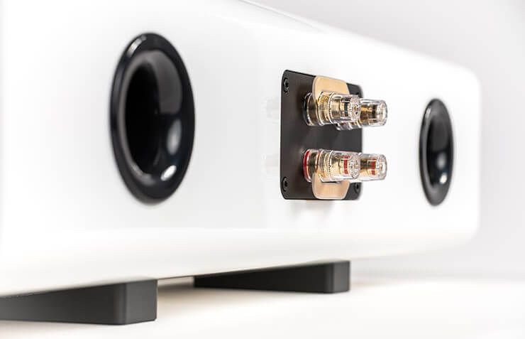 ELAC Vela CC401