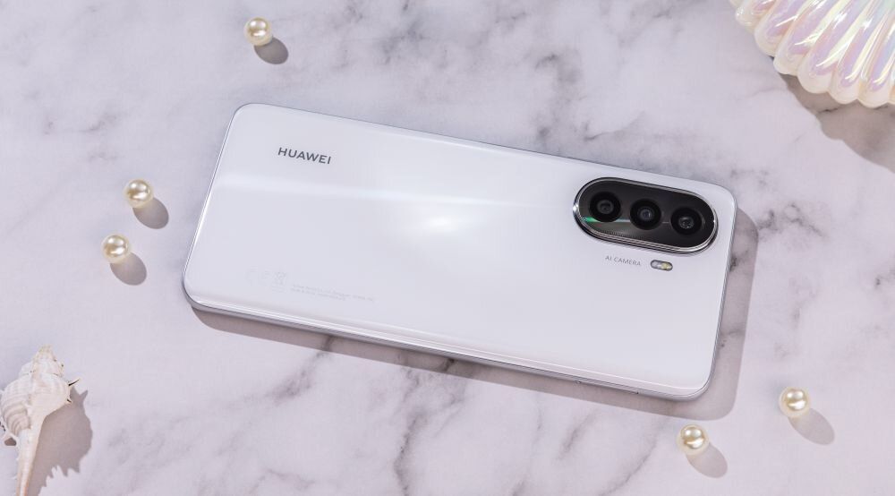 HUAWEI nova Y70