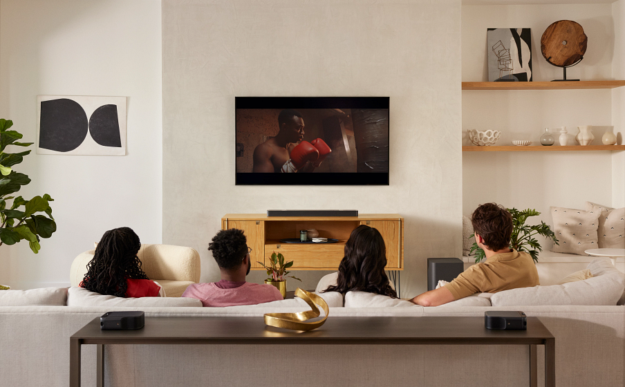 JBL BAR 1000 lifestyle 2