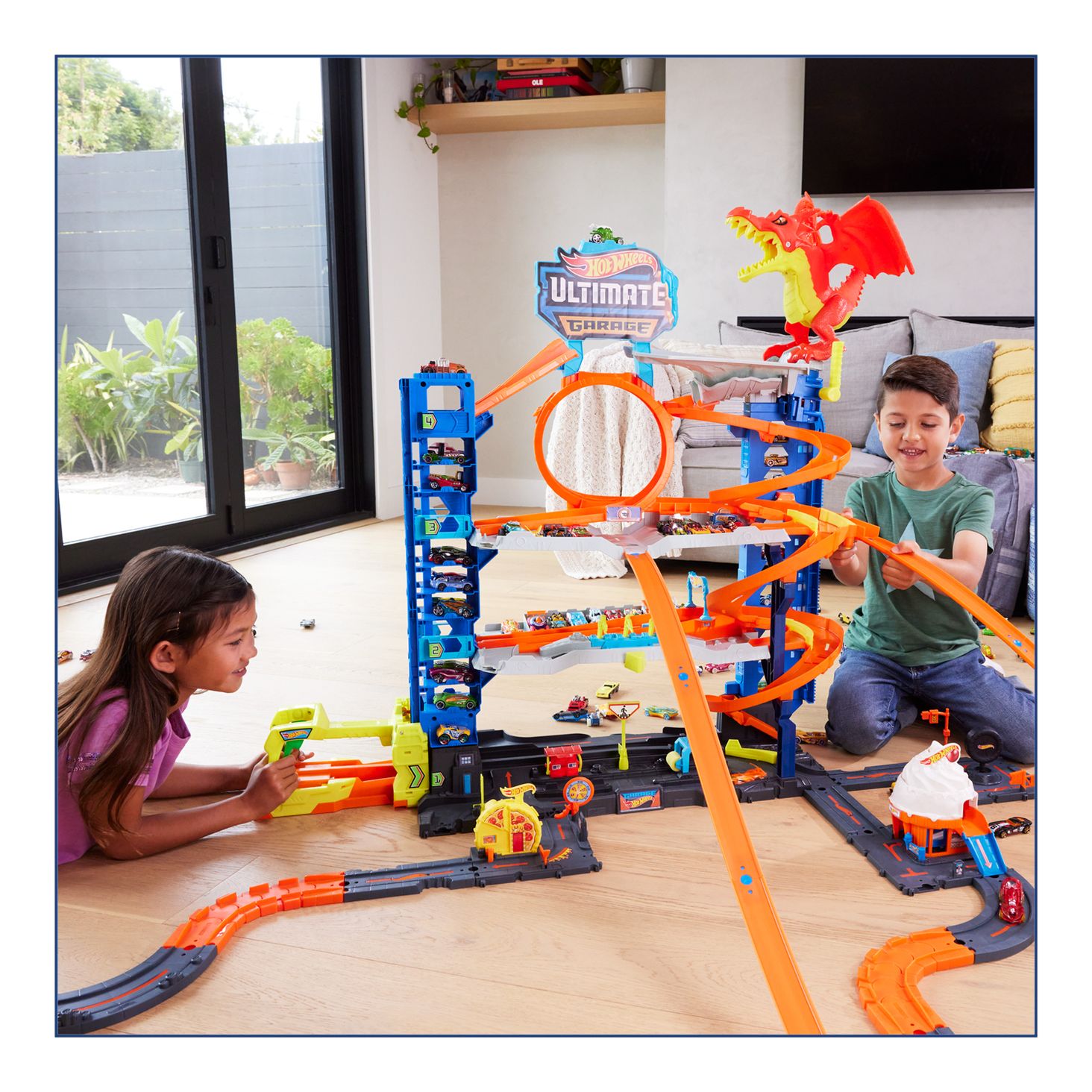 Hot Wheels City Mega Garaż Atak smoka 8