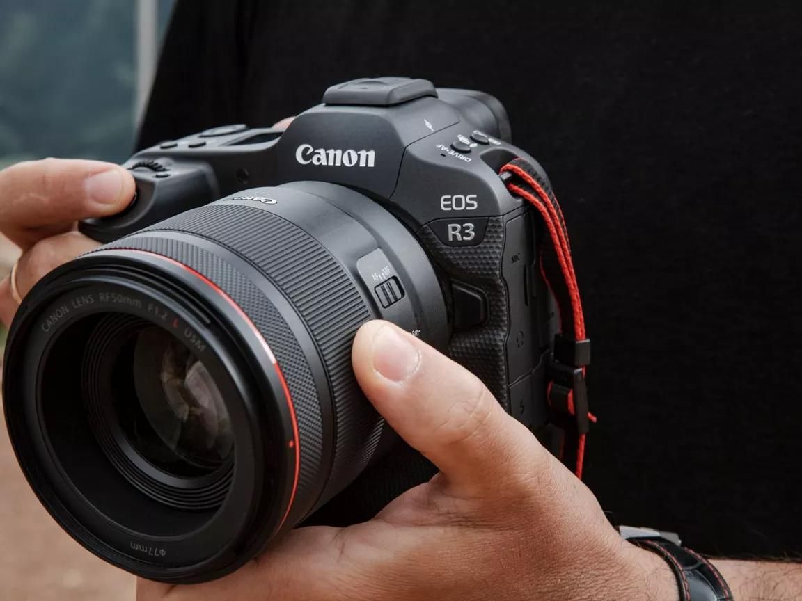canon EOS