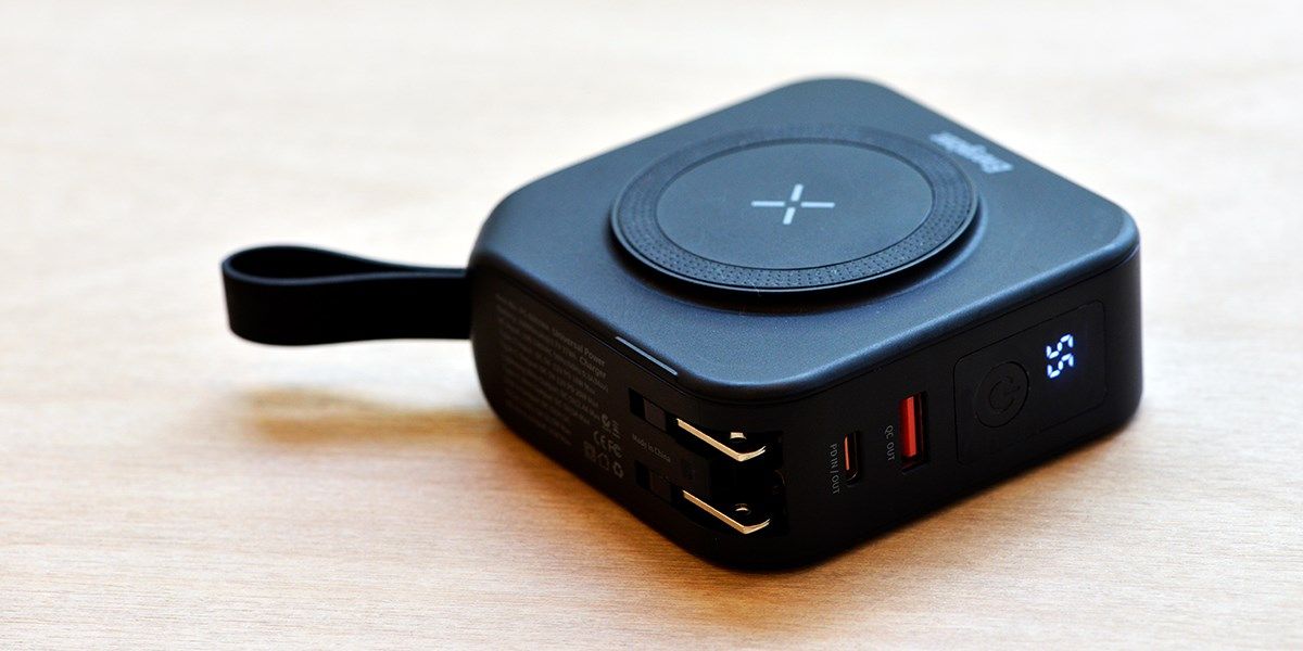 Powerbank Energizer 10000 mAh QI-15W + USB-C 20W