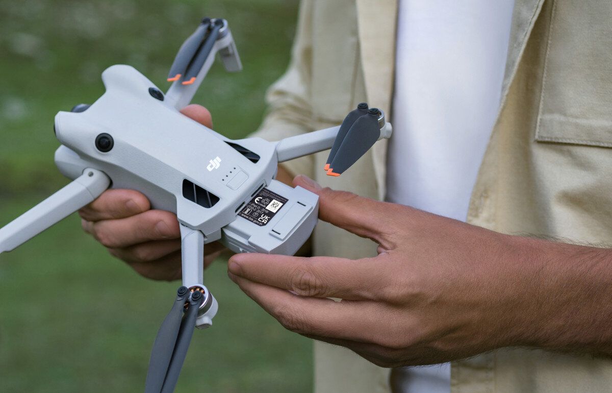 Dron DJI Mini 4 Pro (RC 2)_4