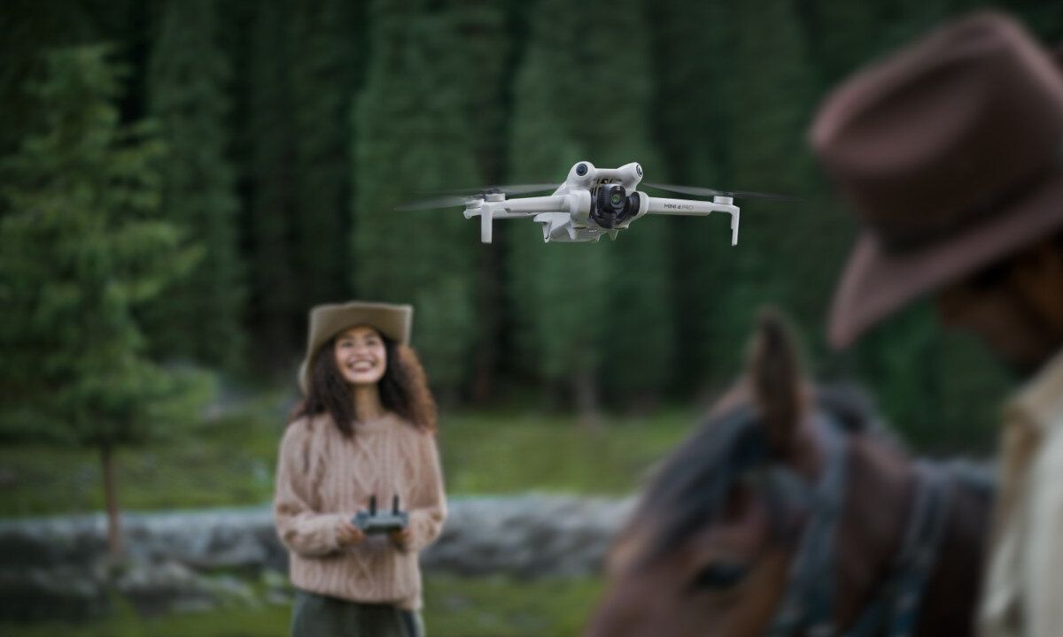 Dron DJI Mini 4 Pro (RC 2)_3