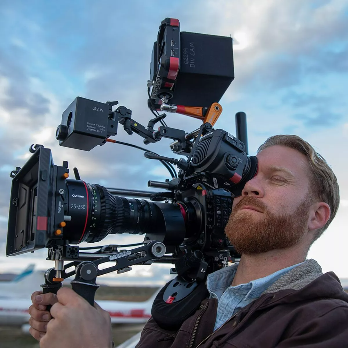 Eos C300 Mark III mężczyzna