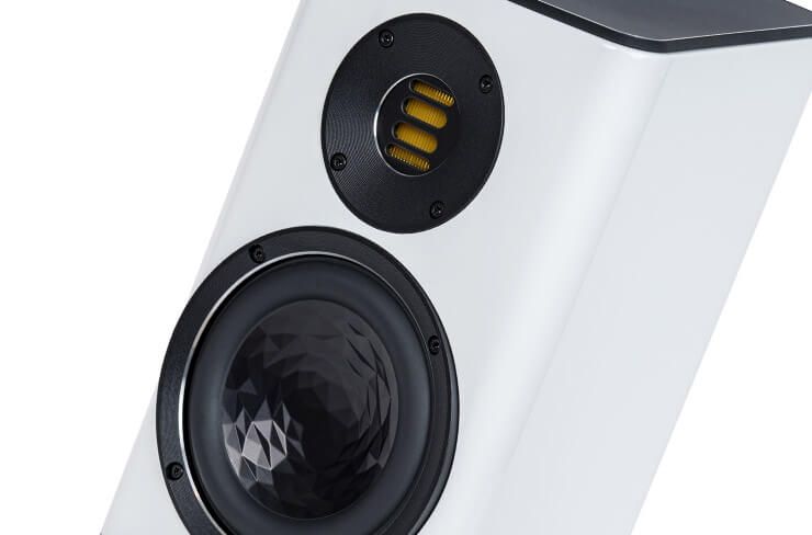ELAC Vela BS403