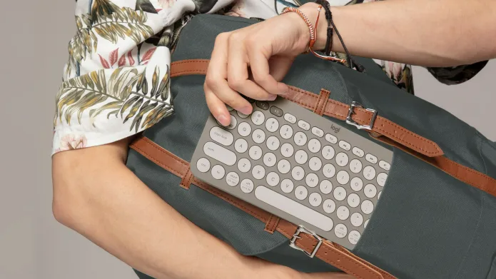 logitech