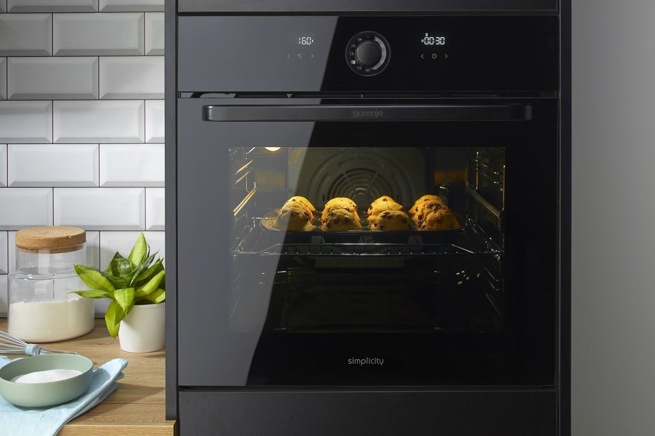 Gorenje piekarnik AdaptBake