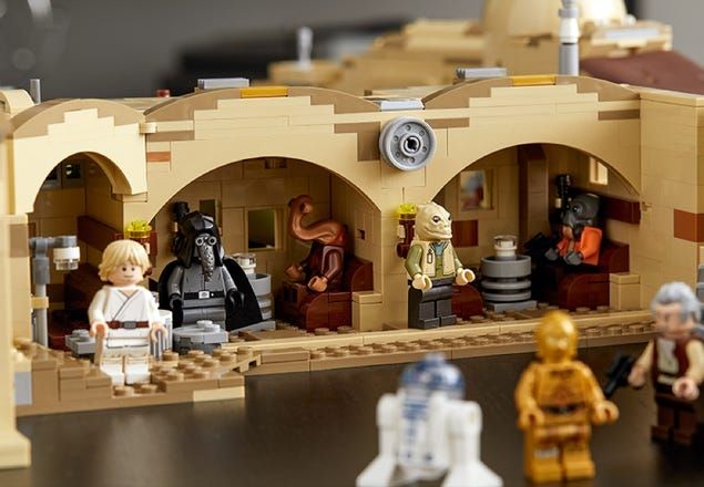 LEGO Star Wars 75290 - 3