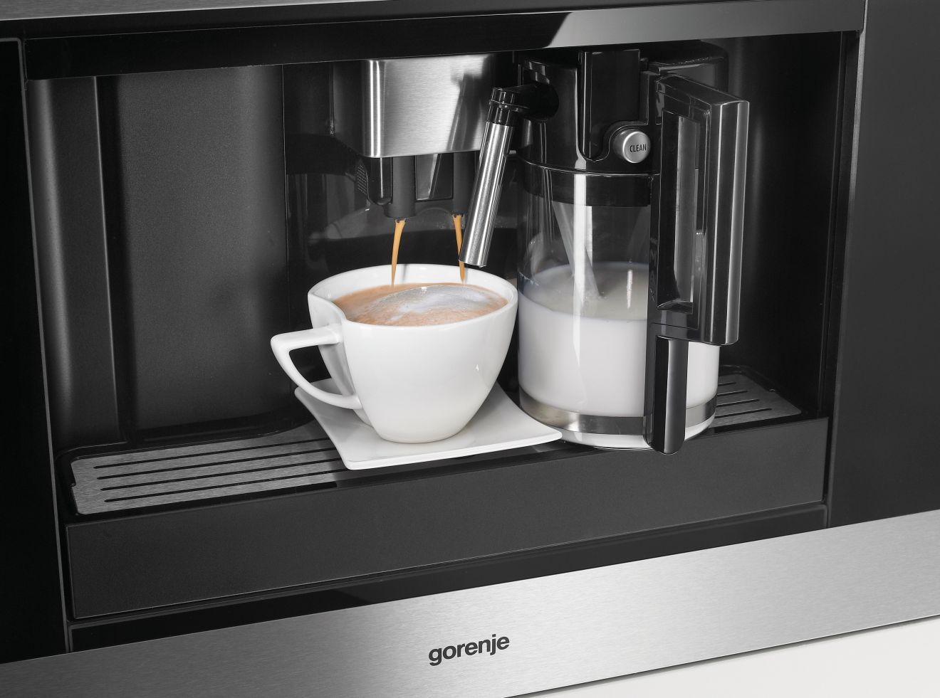 Gorenje automatyczne cappucino
