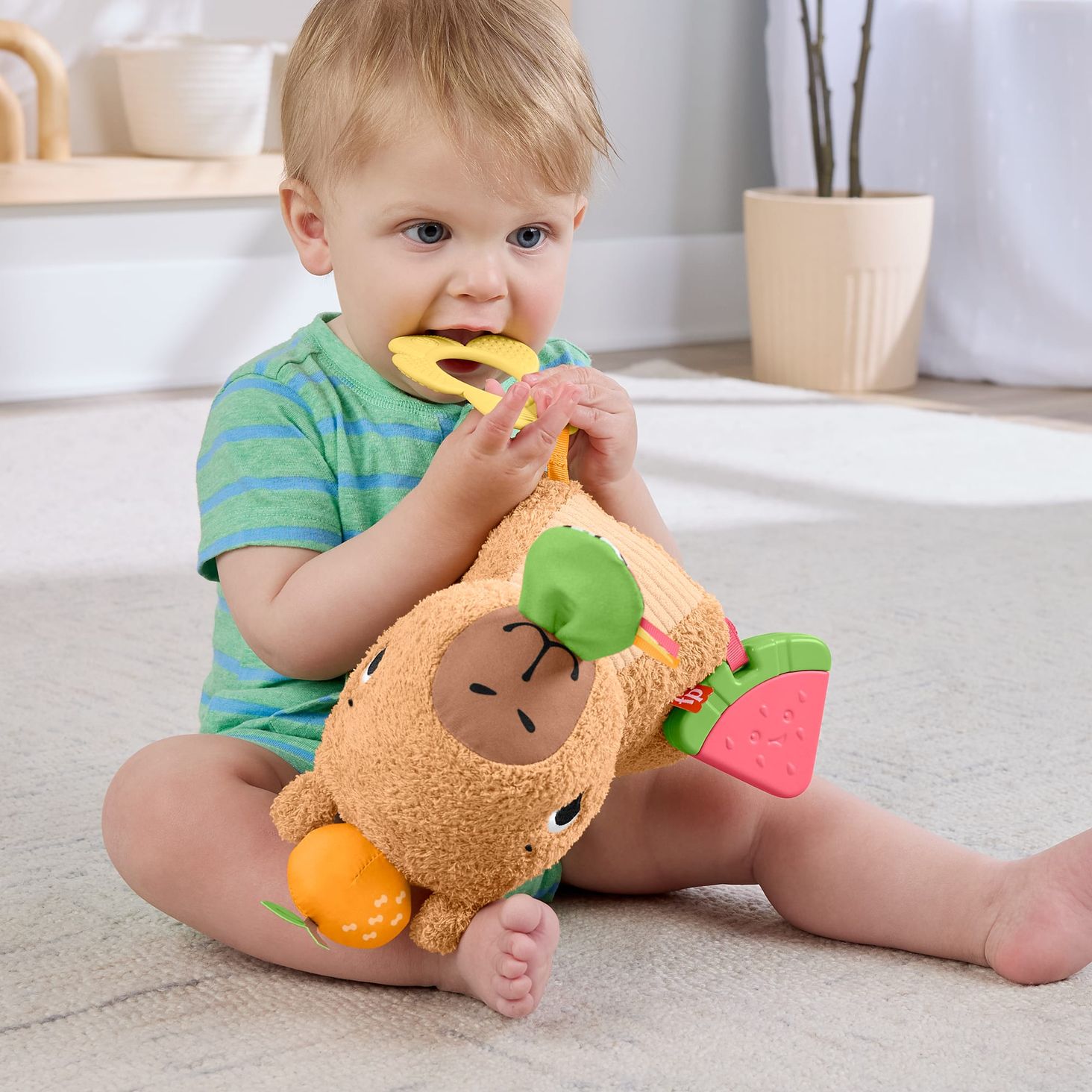 Fisher-Price Kapibara Sensoryczna przytulanka 3