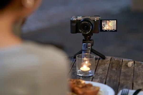 APARAT CYFROWY SONY A7C SREBRNY BODY ILCE7C