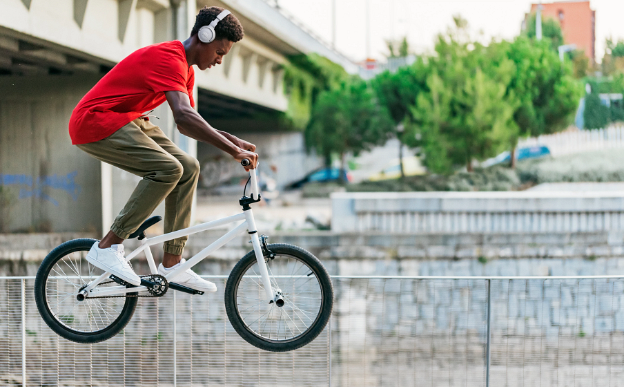 JBL Tune 510BT lifestyle 3