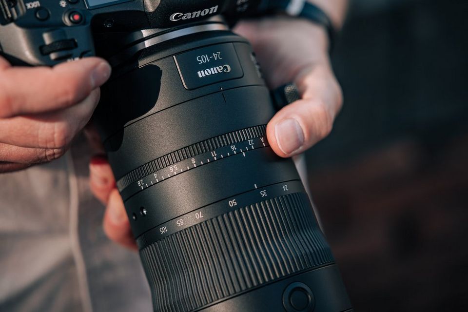 RF 24-105 mm f/2.8 L IS USM 3