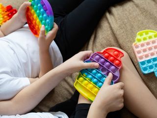Czym jest integracja sensoryczna i jak ją wspierać?