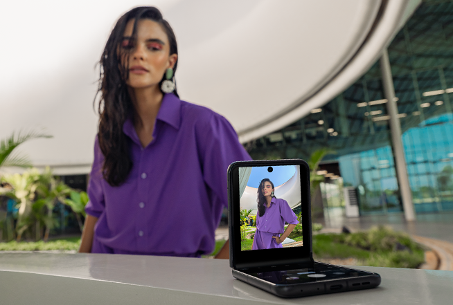 motorola razr 50- 3