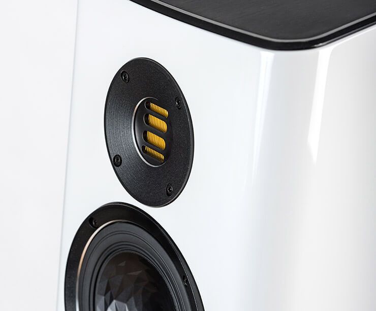 ELAC Vela FS409