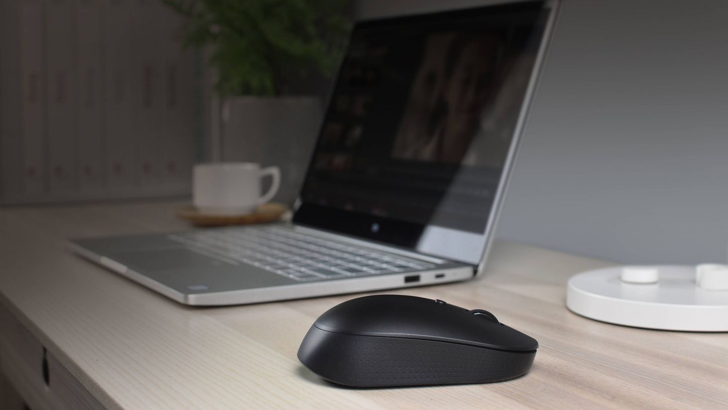 Xiaomi Mi Dual Mode Wireless Mouse Silent Edition