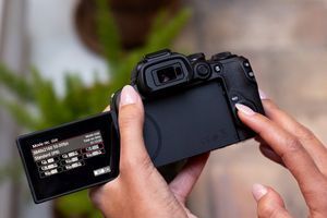 Canon EOS