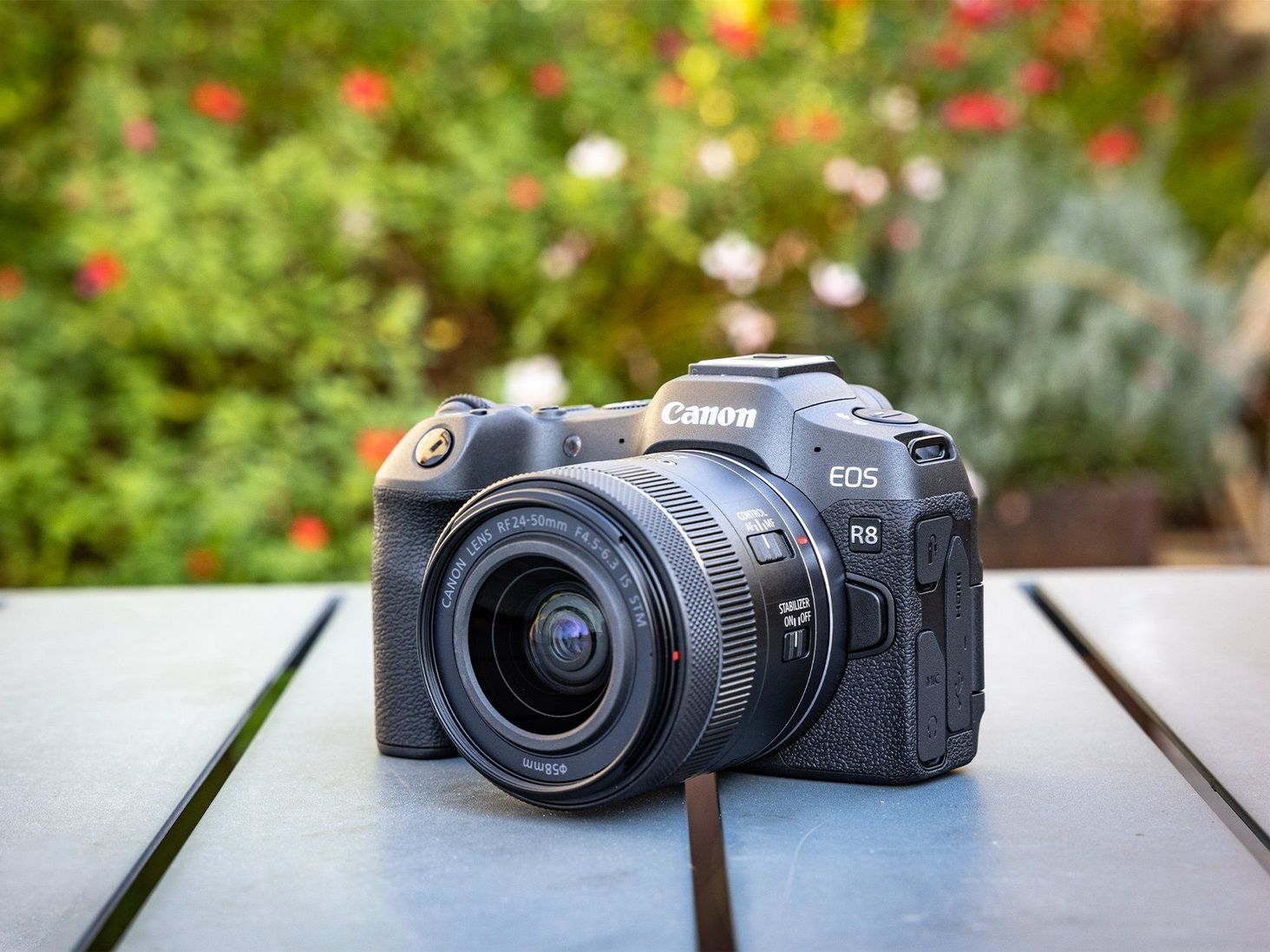 Canon EOS