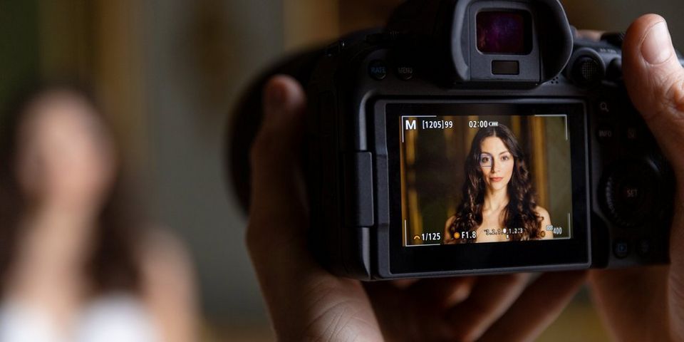 Canon EOS R6 lifestyle aparat